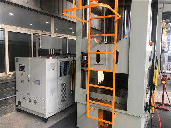 新能源行業(yè)電機(jī)、泵測(cè)試控溫選擇冷熱一體機(jī)，歐能案例分享